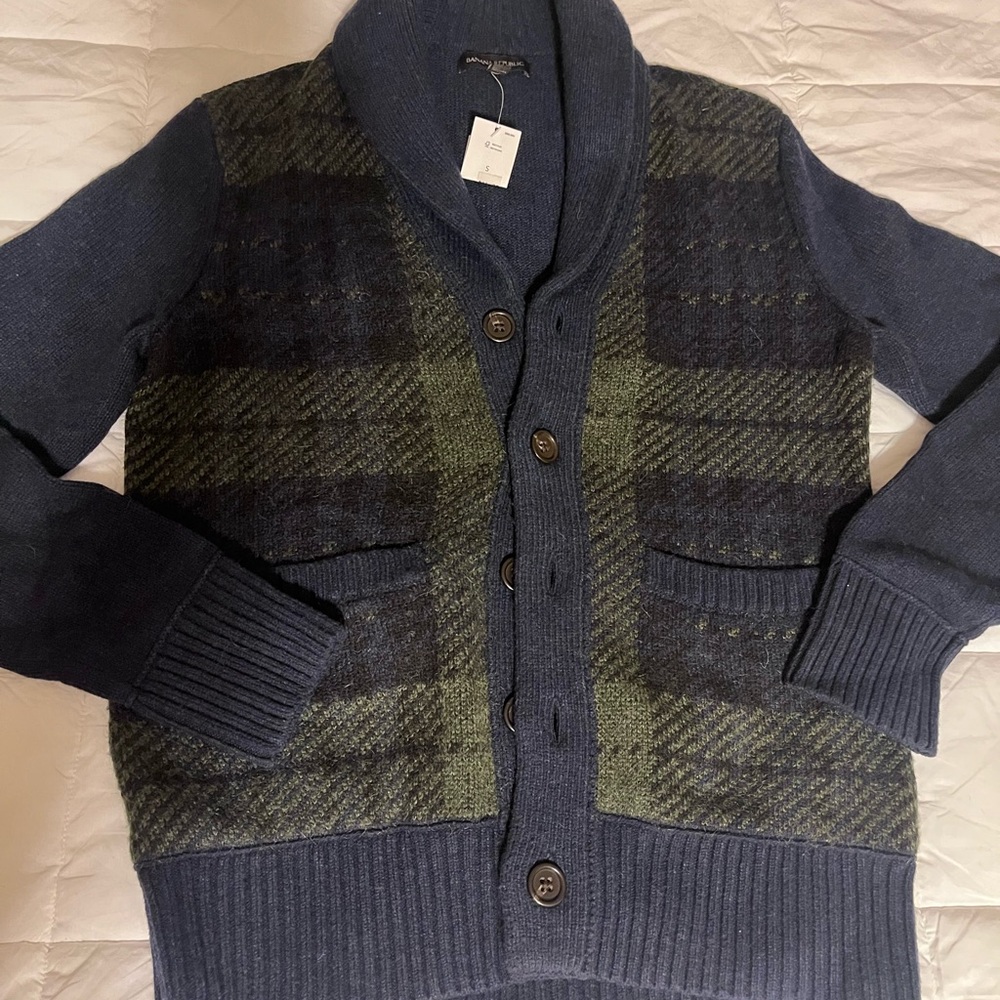 Banana Republic Shawl Collar Navy and Green Plaid Sweater NWT Small